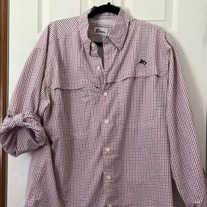 Bass Pro Shops Red and White Casual Button Down Shirt